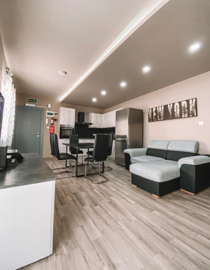 Lovely Modern Apartment In St.Julian Saint Julian's 외부 사진